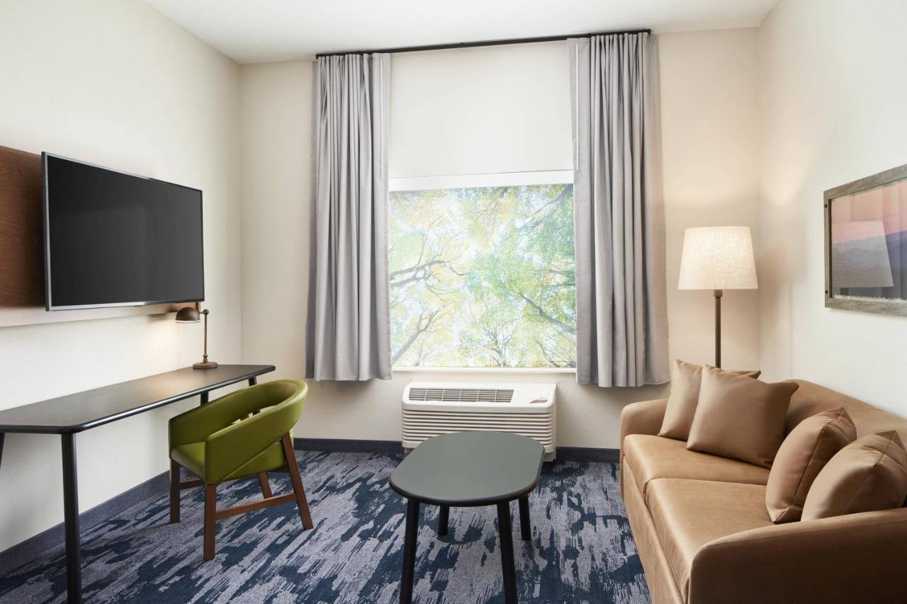 Fairfield Inn & Suites Tampa Riverview Riverview  Bagian luar foto