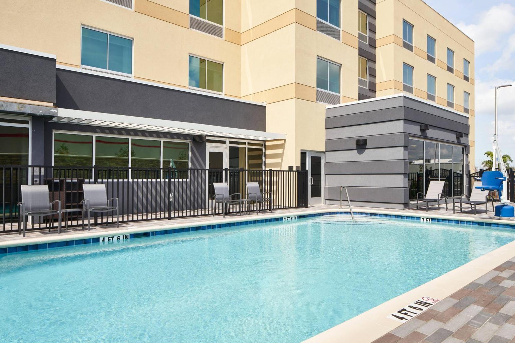Fairfield Inn & Suites Tampa Riverview Riverview  Bagian luar foto